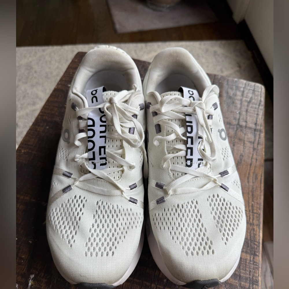 On cloud  Men's Sneakers in Off-White size 9.5 men - Picture 2 of 6